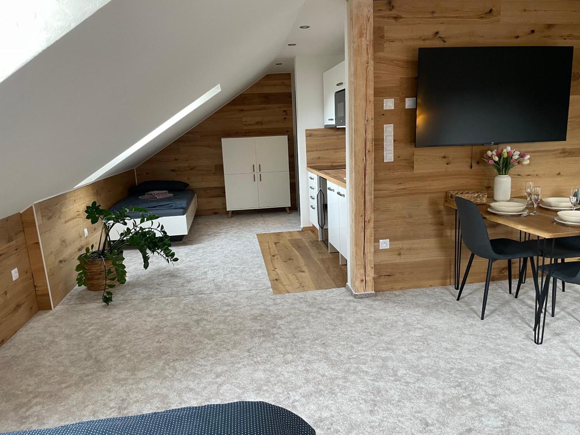 Apartman U Ovecku - Nová Paka Zewnętrze zdjęcie