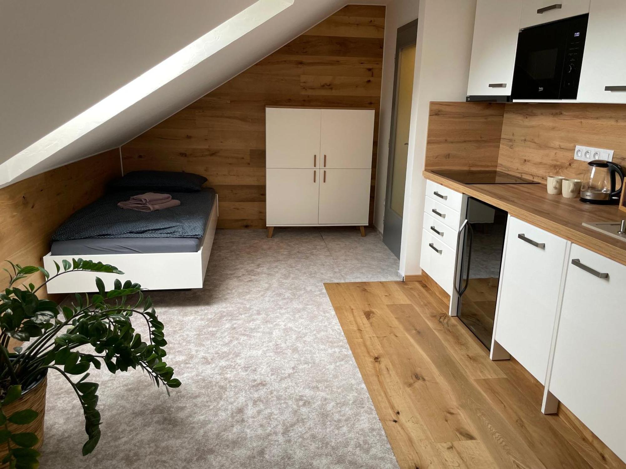Apartman U Ovecku - Nová Paka Zewnętrze zdjęcie